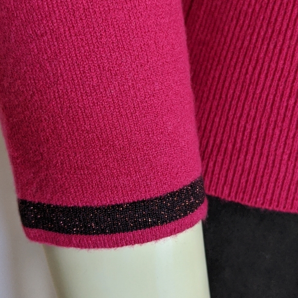 NWT Guess Sparkle Fushia Cardigan Medium - Picture 3 of 8